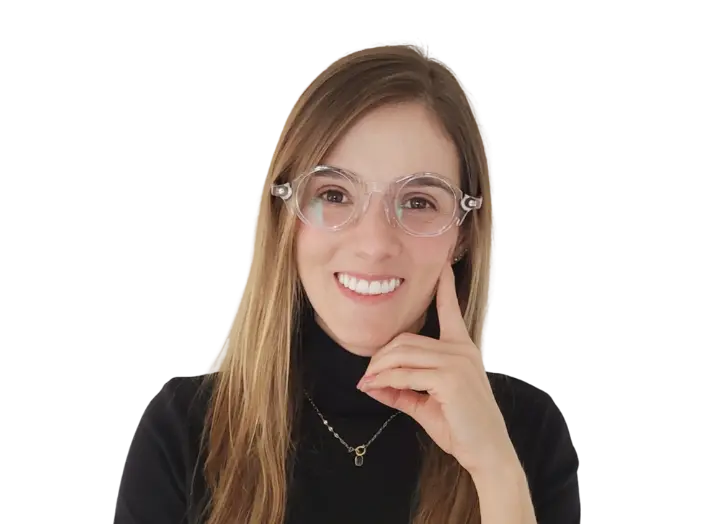 Natalia Sánchez, fonoaudióloga y fundadora de CerebrosTV, explicando cómo funciona el tiempo de pantalla consciente para familias